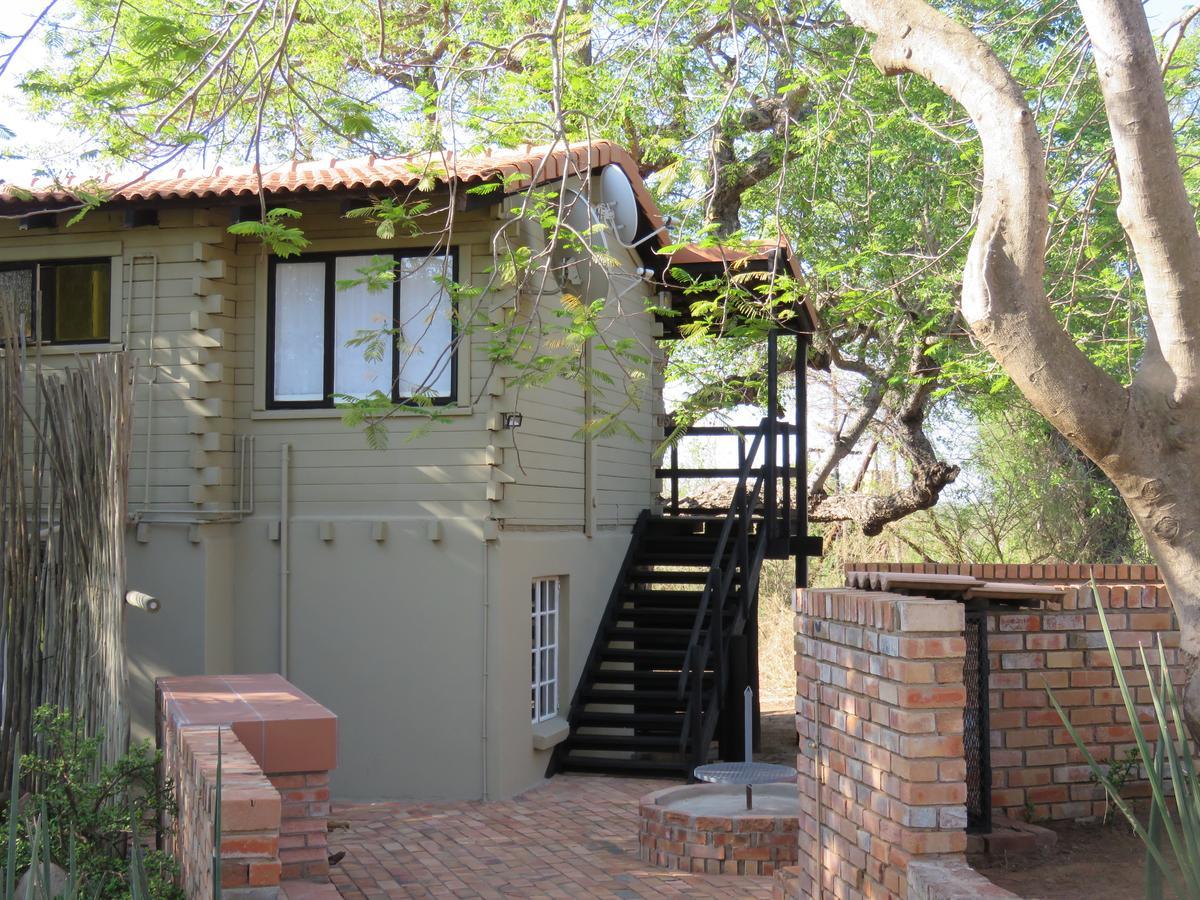Kruger View Tree House Villa Marloth Park Buitenkant foto